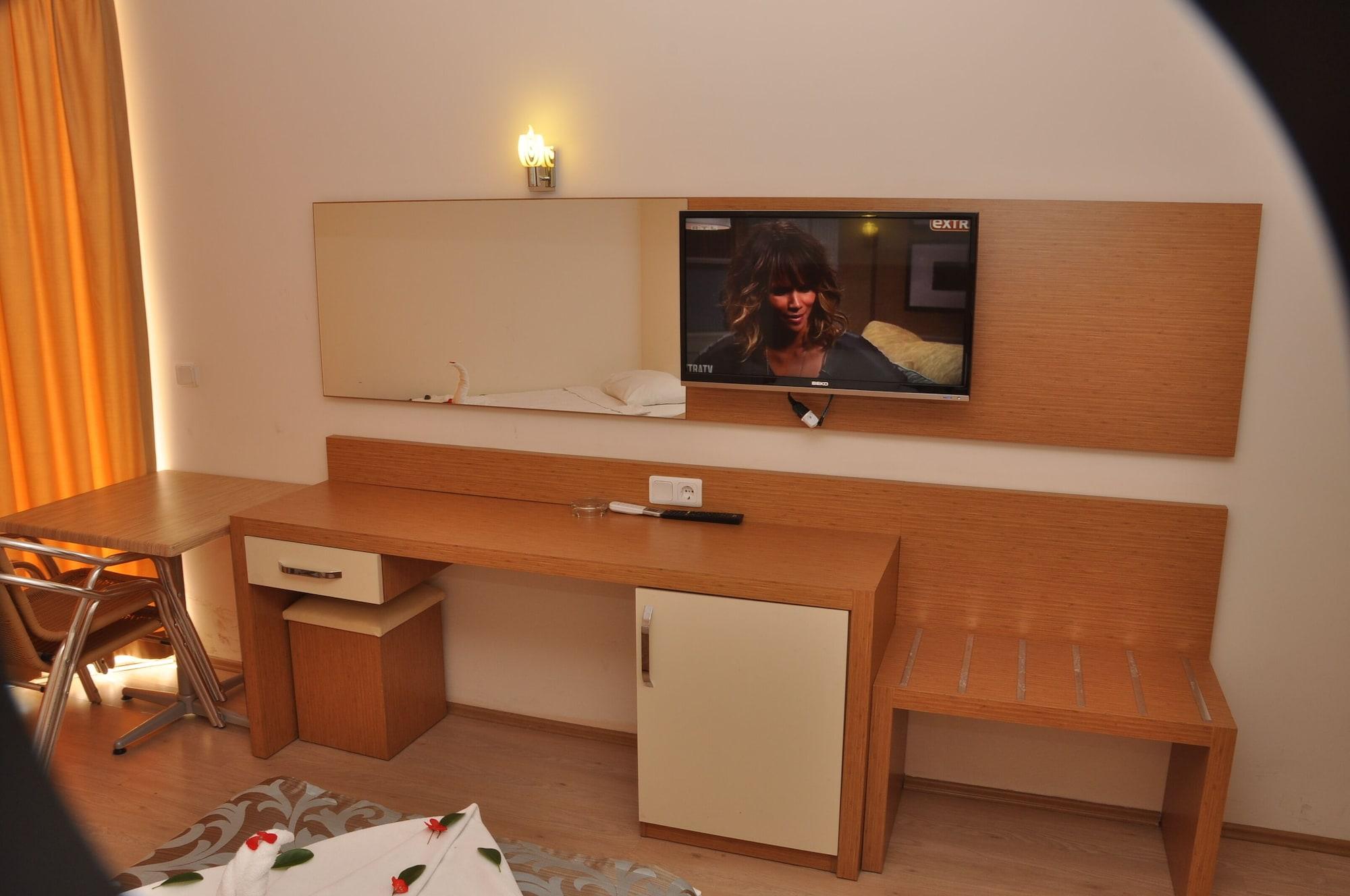 Grand Ati̇Lla Hotel Alanya Exterior foto