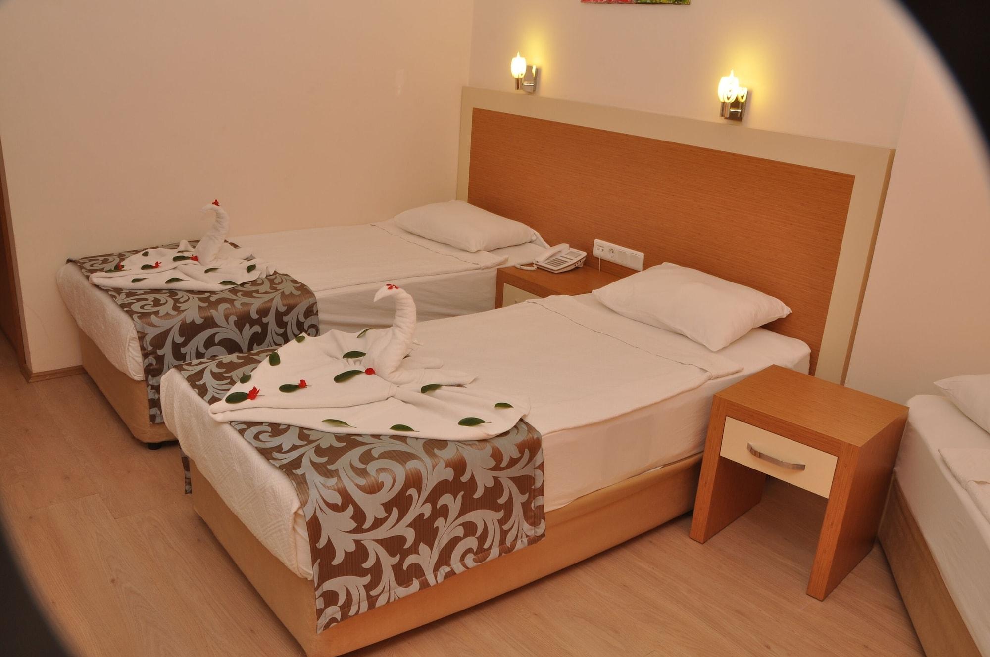 Grand Ati̇Lla Hotel Alanya Exterior foto