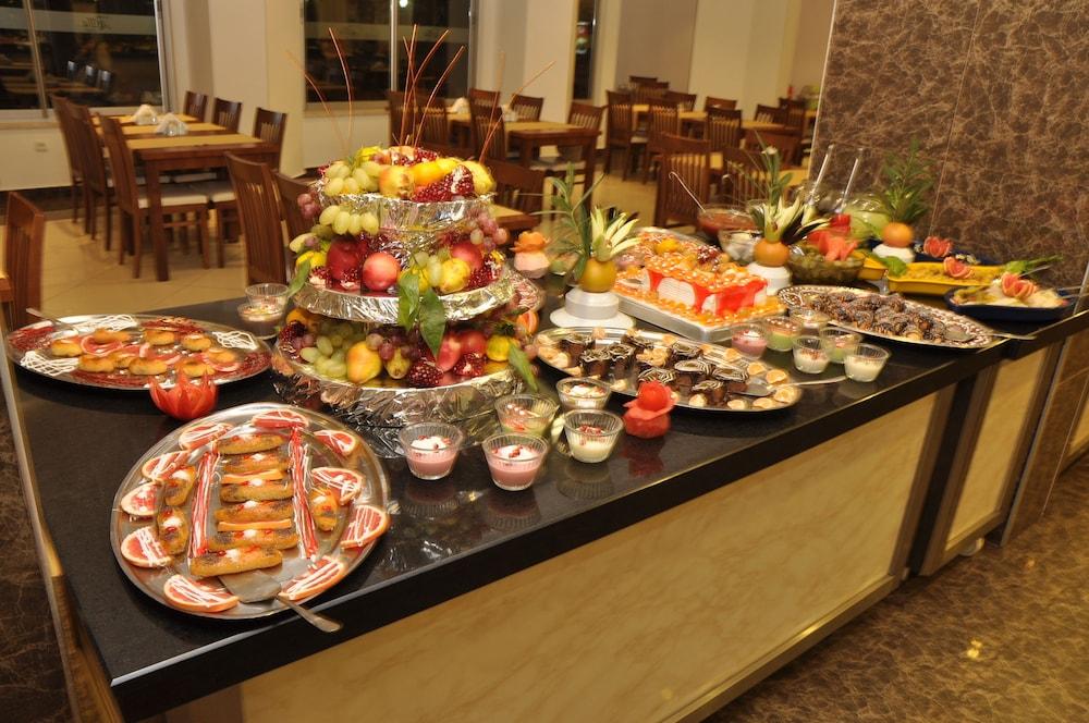 Grand Ati̇Lla Hotel Alanya Exterior foto