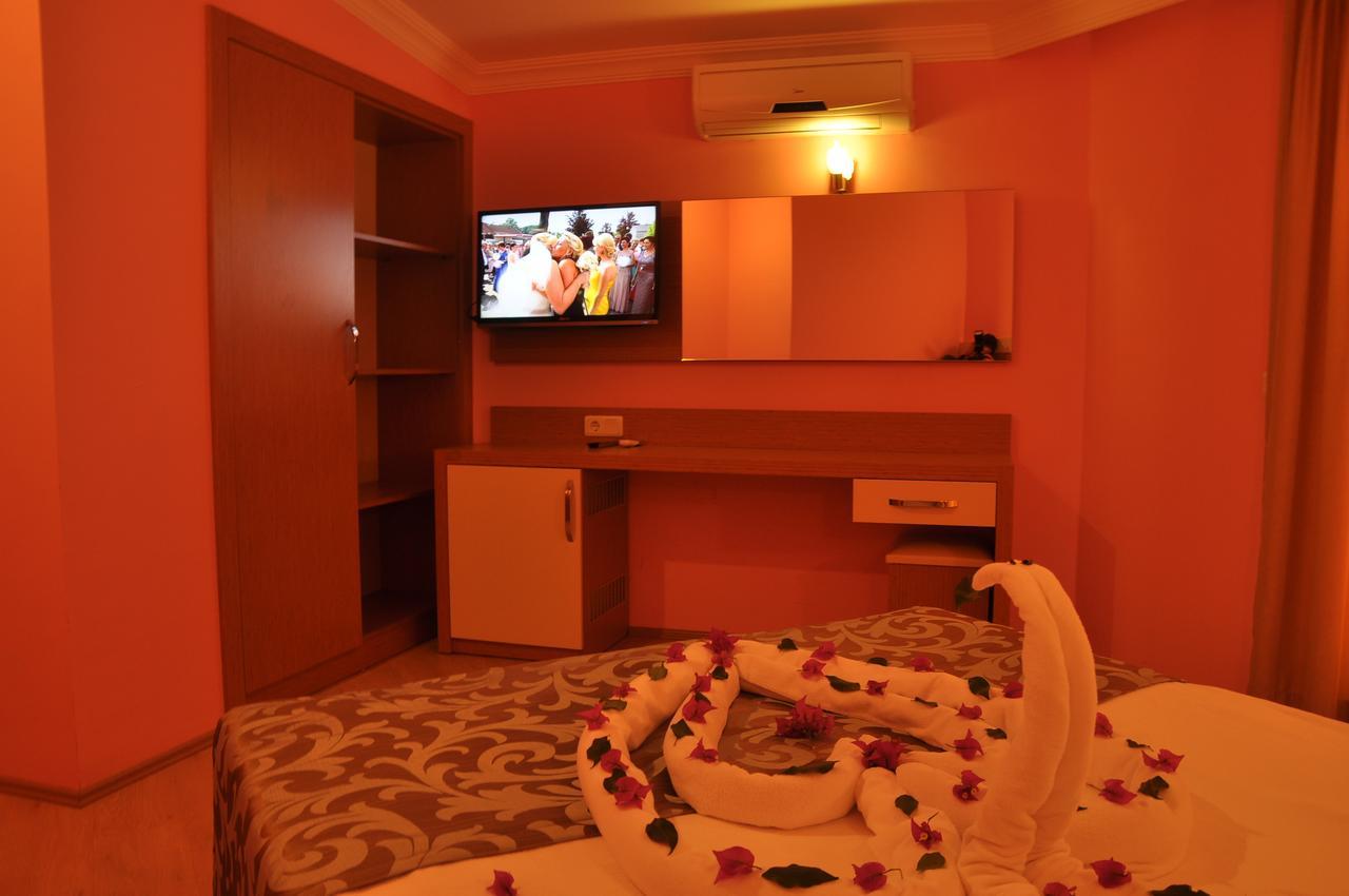 Grand Ati̇Lla Hotel Alanya Exterior foto