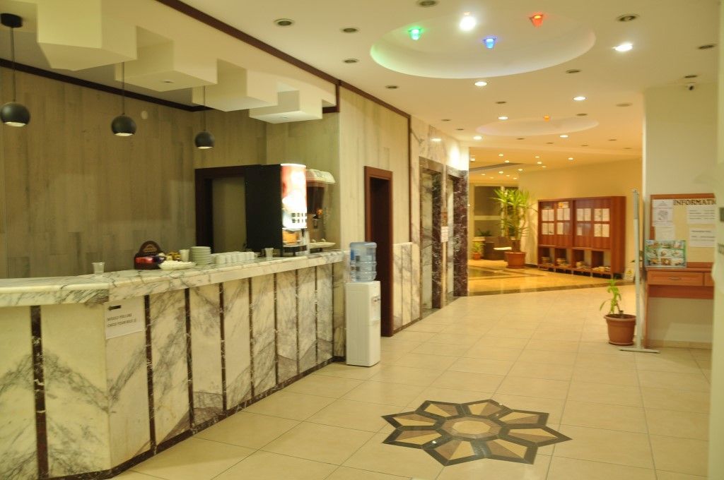 Grand Ati̇Lla Hotel Alanya Exterior foto
